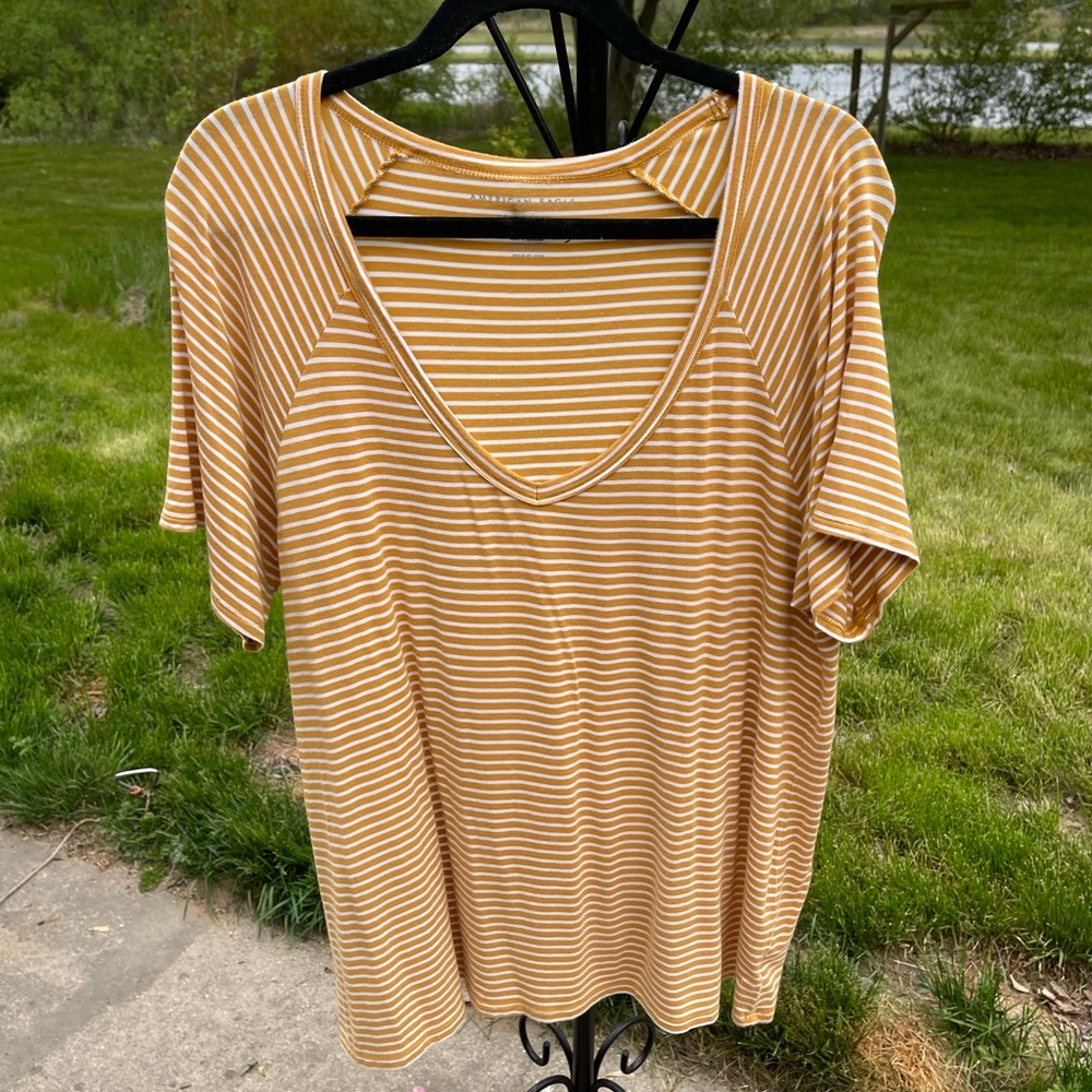 American Eagle Top Size XL